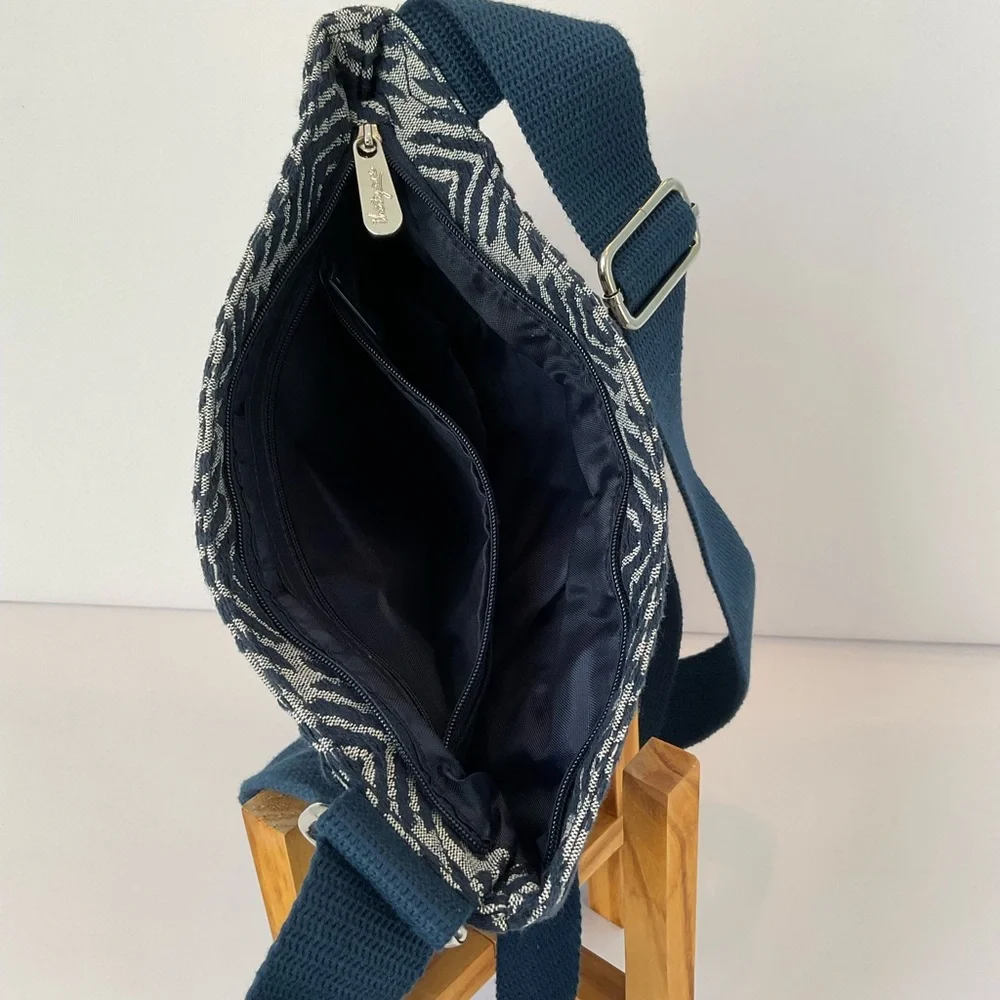 Thirty-One Stylish Navy and Gray Patterned Women's Brocade Crossbody Bag - Picture 11 of 12